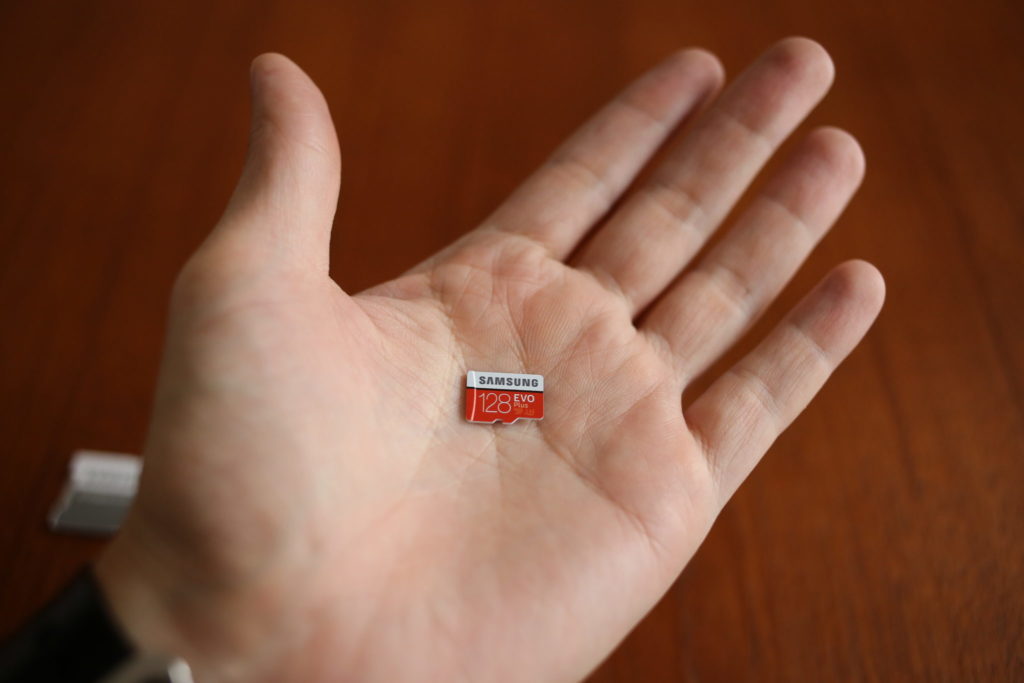 Samsung microSDカード「EVO Plus」購入レビュー！容量は128GB,256GBがおすすめ | こそだてごはん